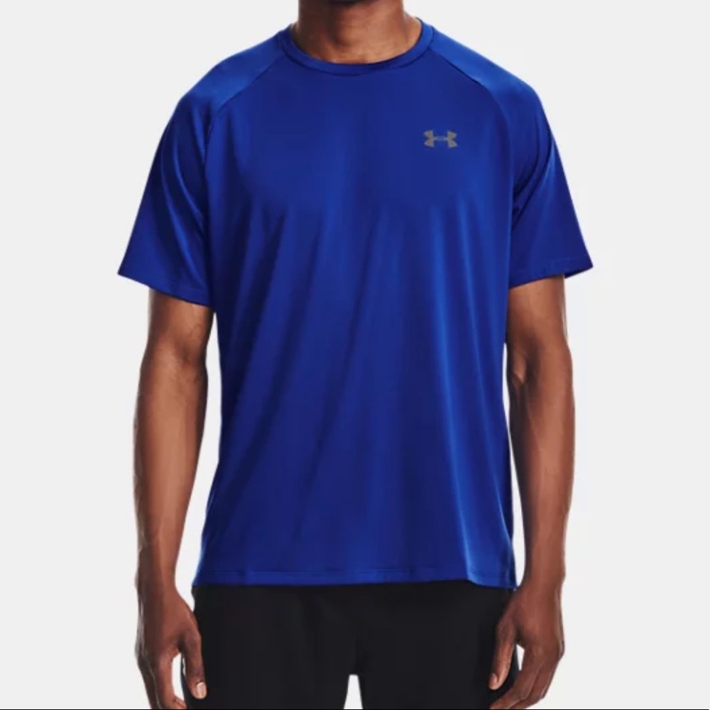 Mens NWT Under Amour short sleeve